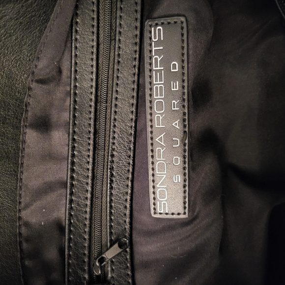 Sondra Roberts Squared Handbag - Picture 4 of 5